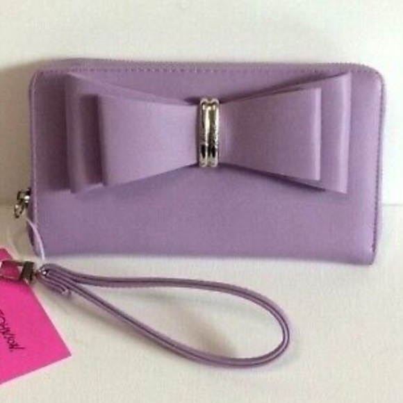 BETSEY JOHNSON Women’s Lavendar Wristlet Wallet with Bow OS Formal Spring Party - Picture 8 of 8